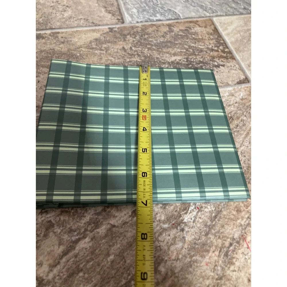 Memories Direct Green Plaid Photo Album 2004 Vintage Polka Dot Interior 7x8.25